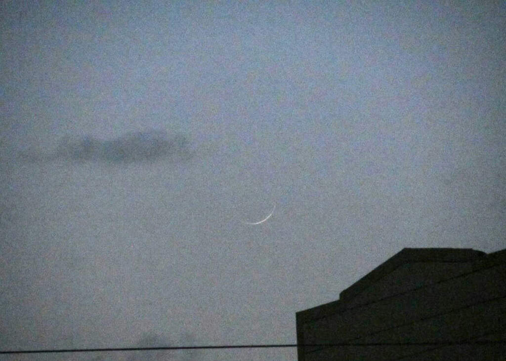 تصویر هلال ماه رمضان المبارک 1442 هجری 
